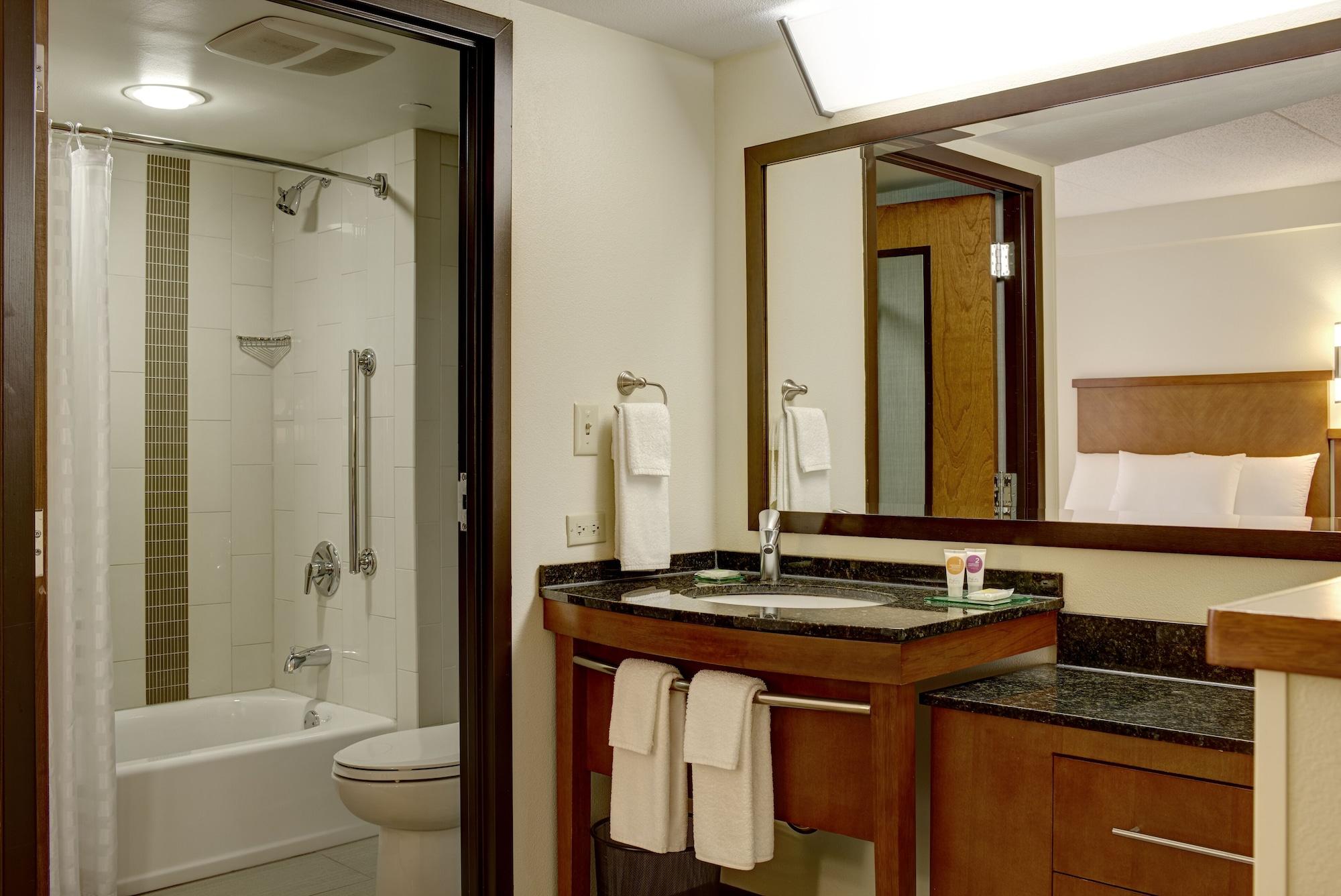 Hyatt Place Airport El Paso